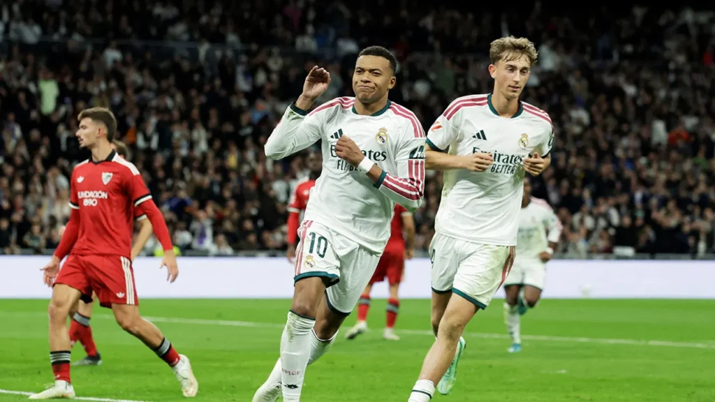 Mbappe Dua Gol, Real Madrid 